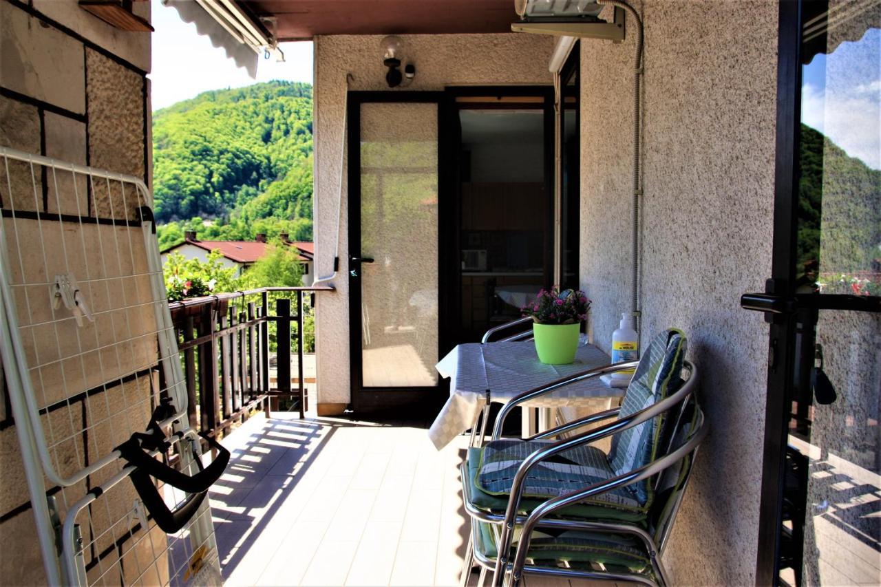 Apartma Mika Most na Soči Esterno foto