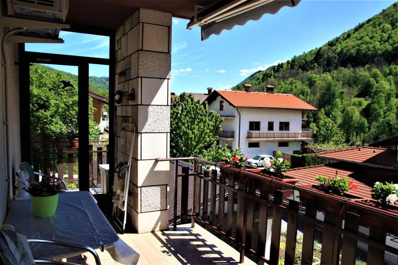 Apartma Mika Most na Soči Esterno foto