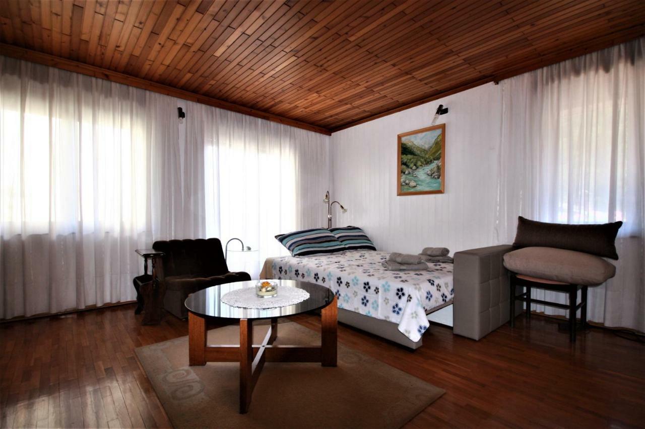 Apartma Mika Most na Soči Esterno foto