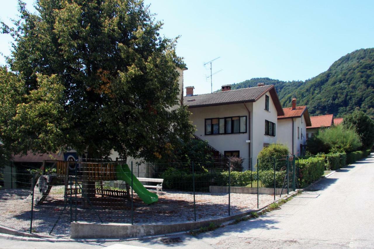 Apartma Mika Most na Soči Esterno foto
